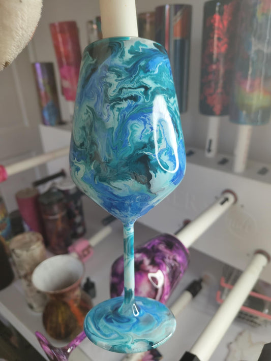 Large wine glass